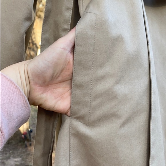 Raincoat - Picture 3 of 8